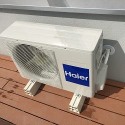 haier klimatyzator na balkonie